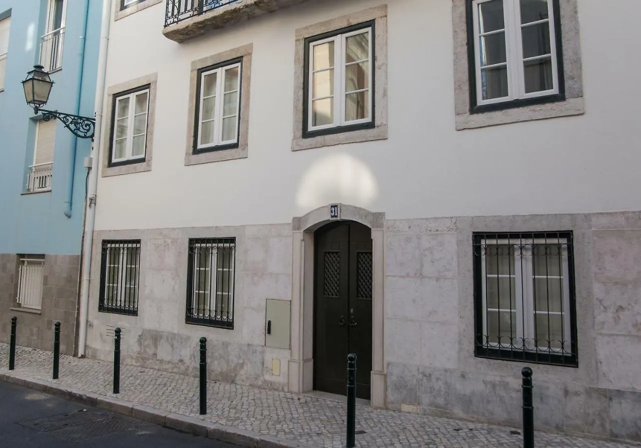 Apartment Ferienwohnung Flh Principe Real With View Lissabon